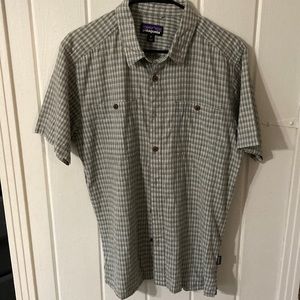 Patagonia Green Button Down Mens Short Sleeve